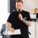 Команда организаторов: ведущих